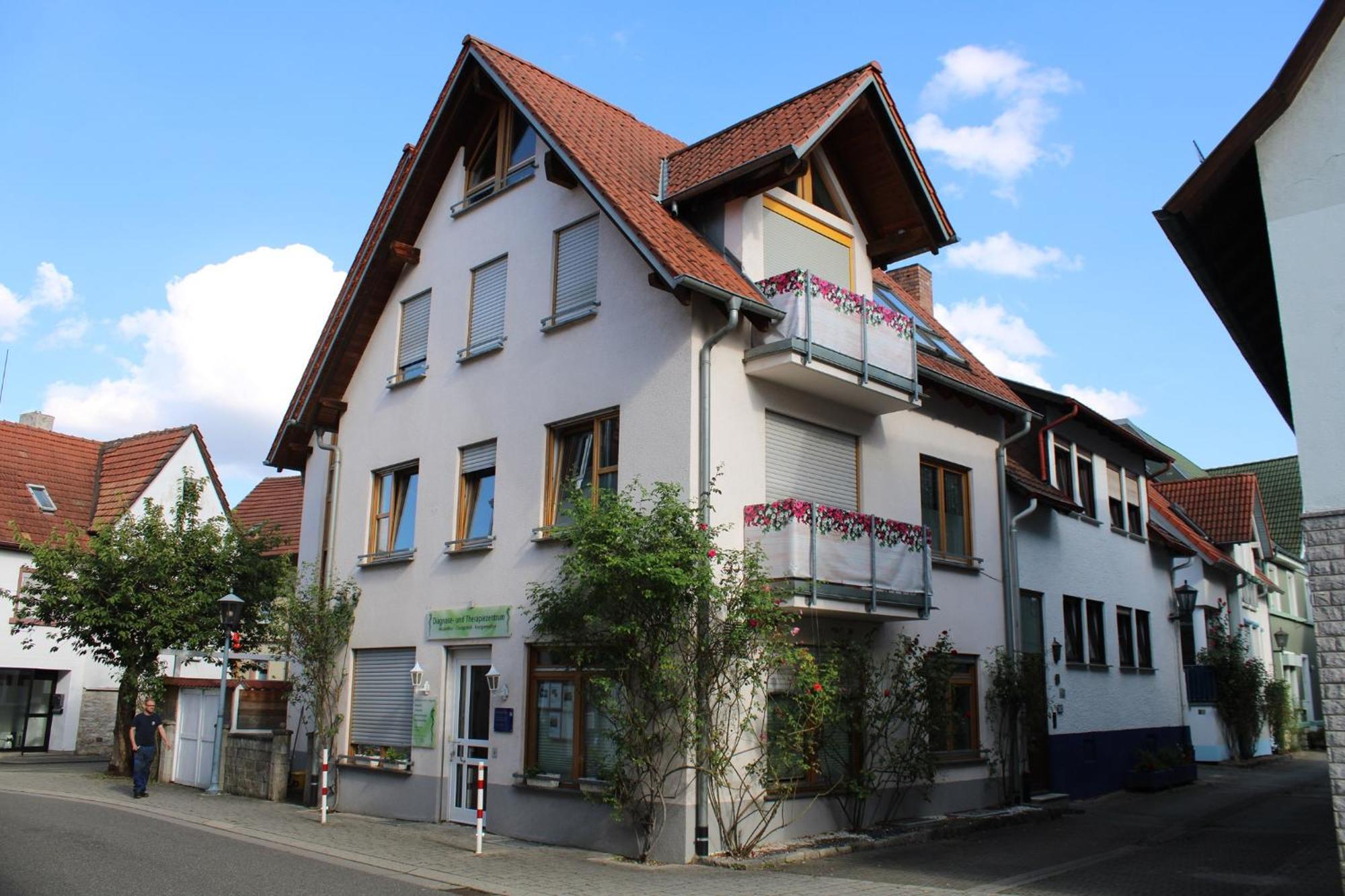 Haus Haas Zimmer&Fewo Lägenhet Lauda-Königshofen Exteriör bild